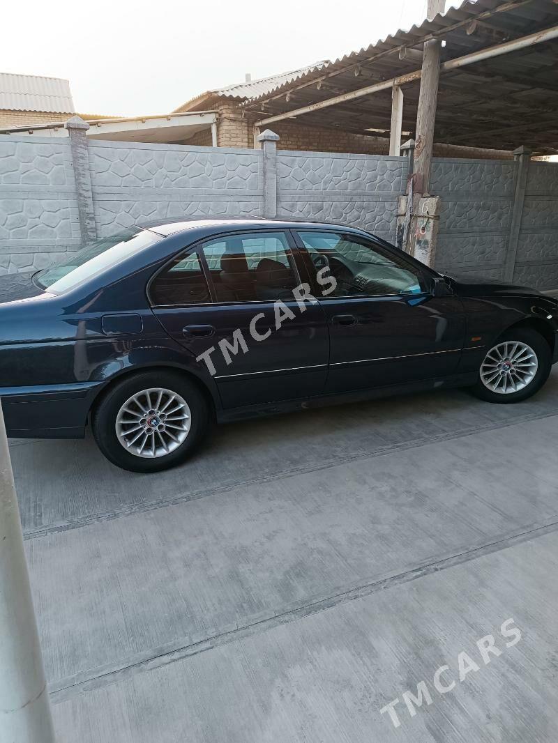 BMW E39 1998 - 100 000 TMT - Сакарчага - img 5