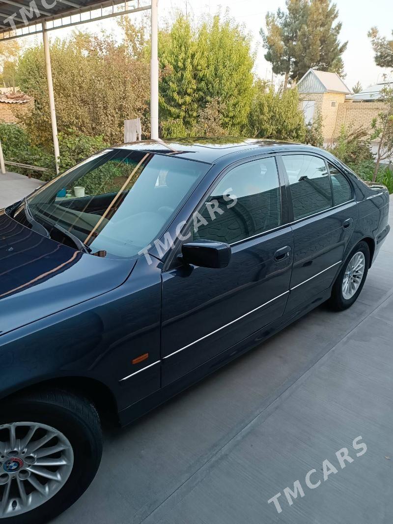 BMW E39 1998 - 100 000 TMT - Сакарчага - img 2