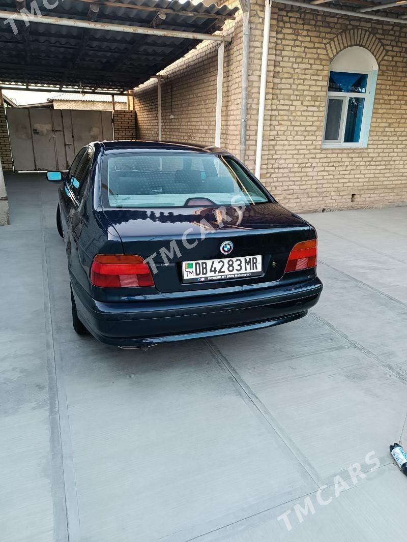 BMW E39 1998 - 100 000 TMT - Сакарчага - img 4