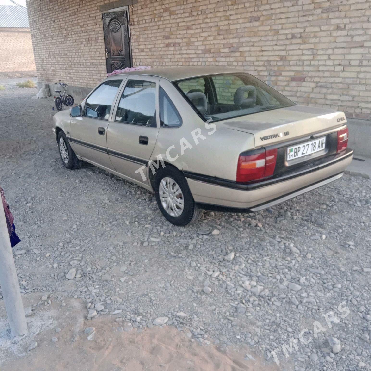 Opel Vectra 1990 - 39 000 TMT - Гёкдепе - img 3
