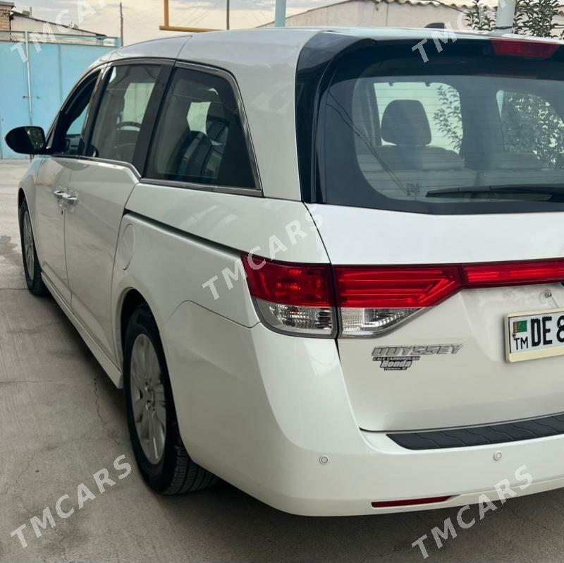 Honda Odyssey 2017 - 335 000 TMT - Bäherden - img 6