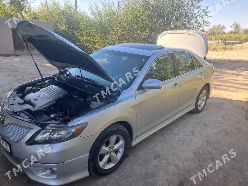 Toyota Camry 2010 - 200 000 TMT - Köneürgenç - img 5