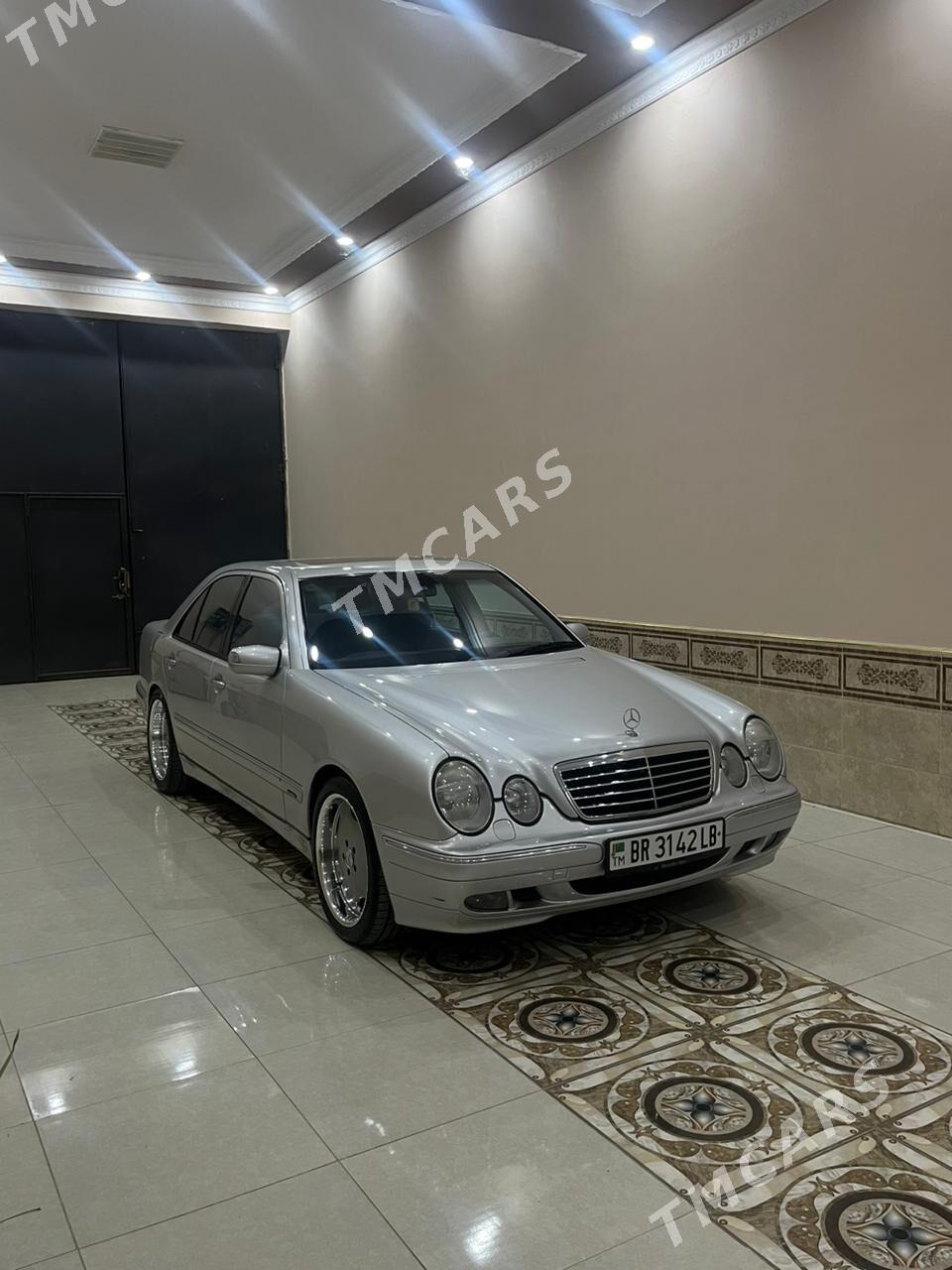 Mercedes-Benz E320 2001 - 240 000 TMT - Туркменабат - img 6