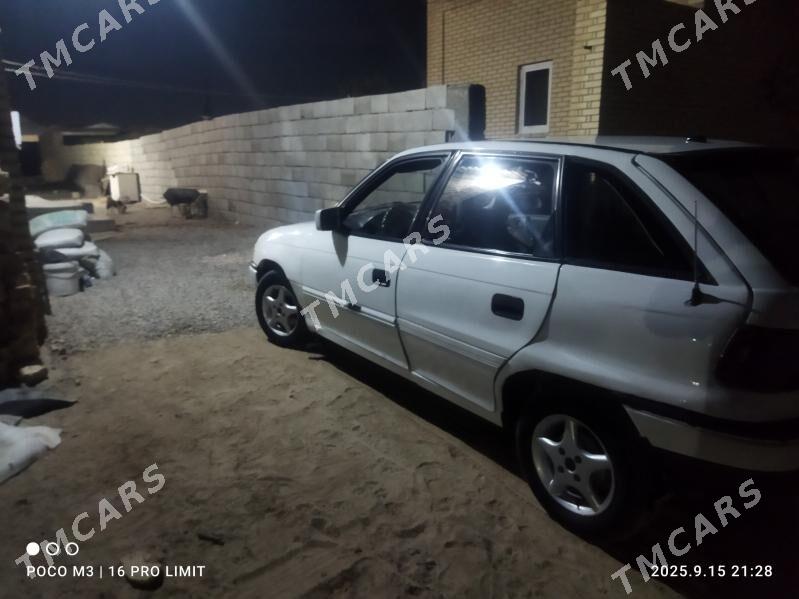 Opel Astra 1993 - 15 000 TMT - Mary - img 2