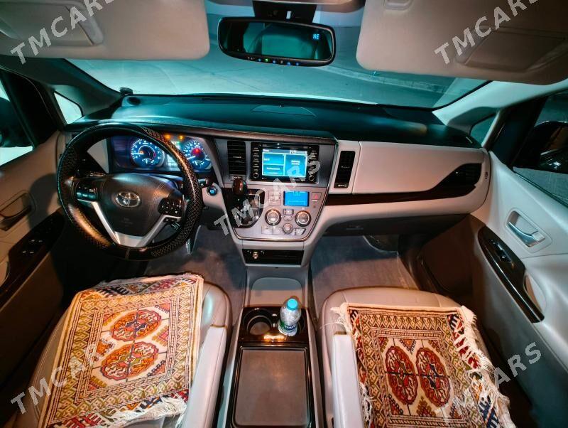 Toyota Sienna 2018 - 490 000 TMT - Мары - img 5