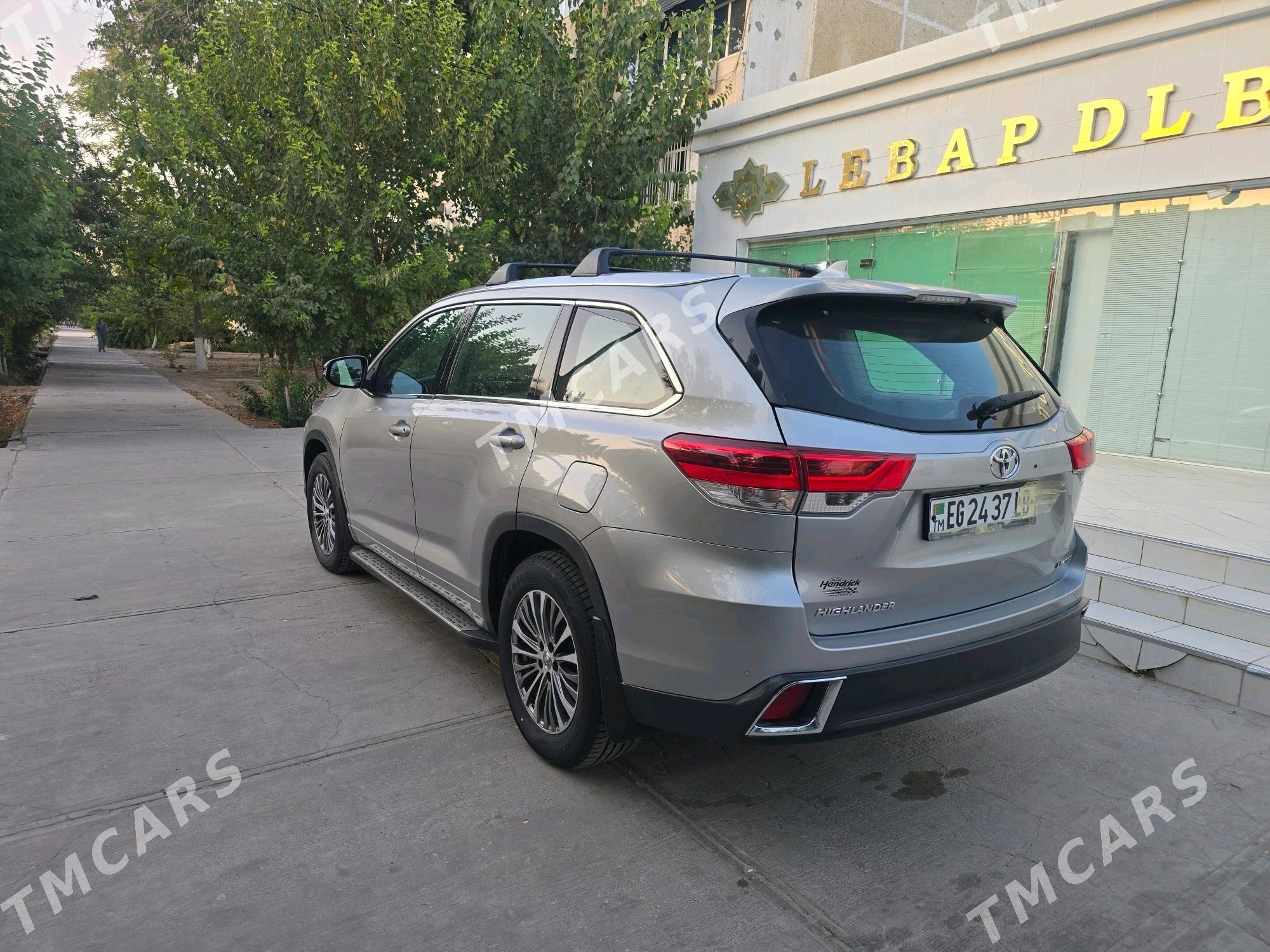 Toyota Highlander 2019 - 460 000 TMT - Türkmenabat - img 7
