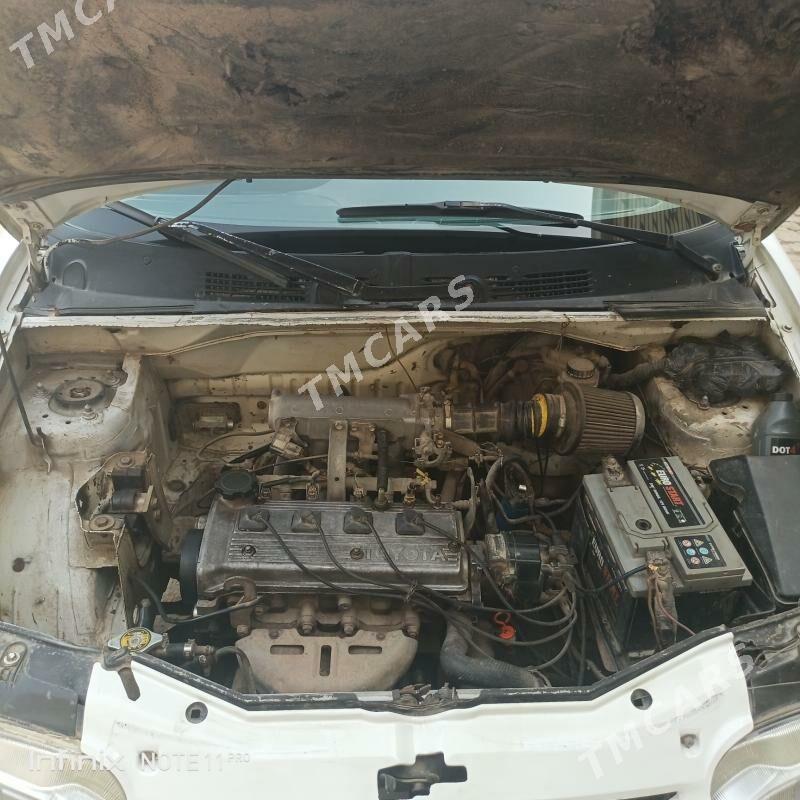 Toyota Corolla 1998 - 35 000 TMT - Байрамали - img 5
