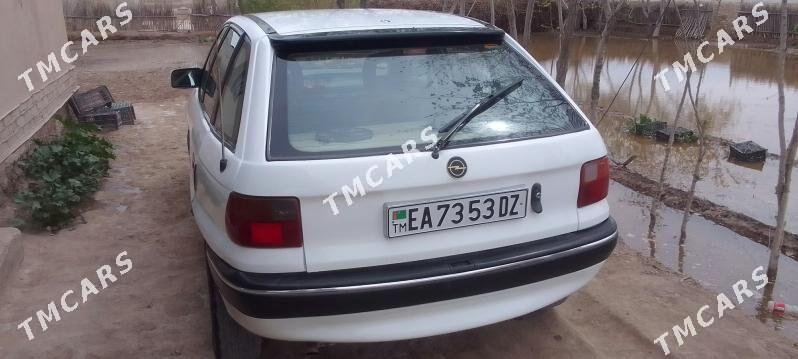 Opel Astra 1992 - 40 000 TMT - Türkmenbaşy etr. - img 2