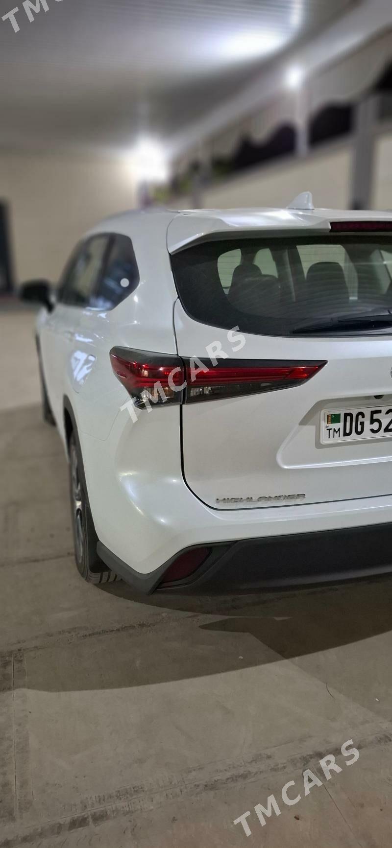 Toyota Highlander 2022 - 590 000 TMT - Туркменабат - img 3