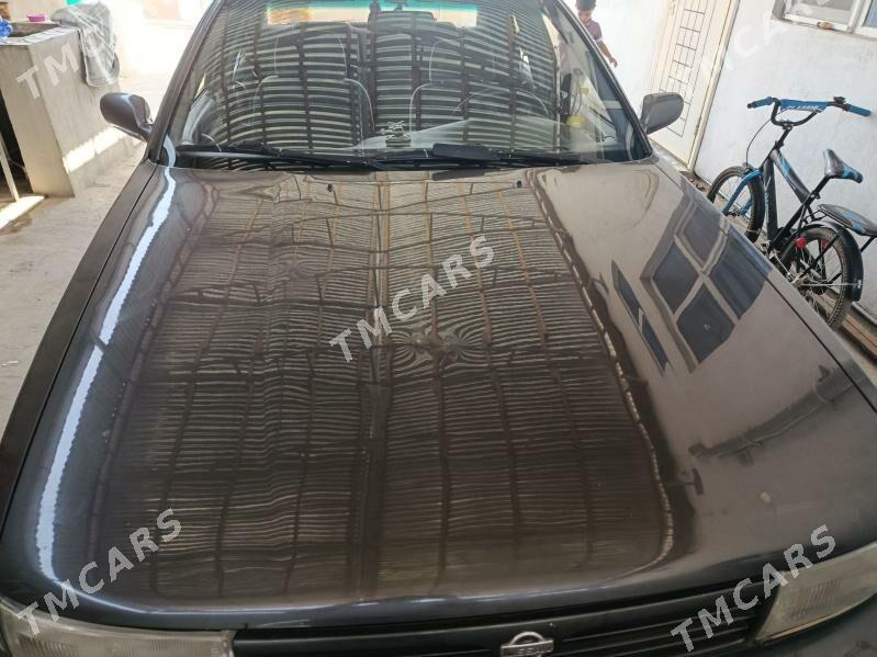 Nissan Maxima 1993 - 50 000 TMT - Jebel - img 3