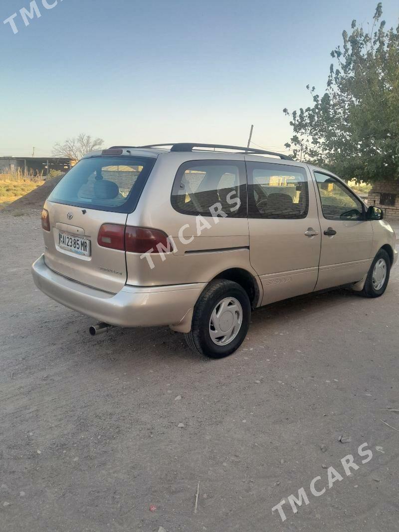 Toyota Sienna 2000 - 155 000 TMT - Tagtabazar - img 3