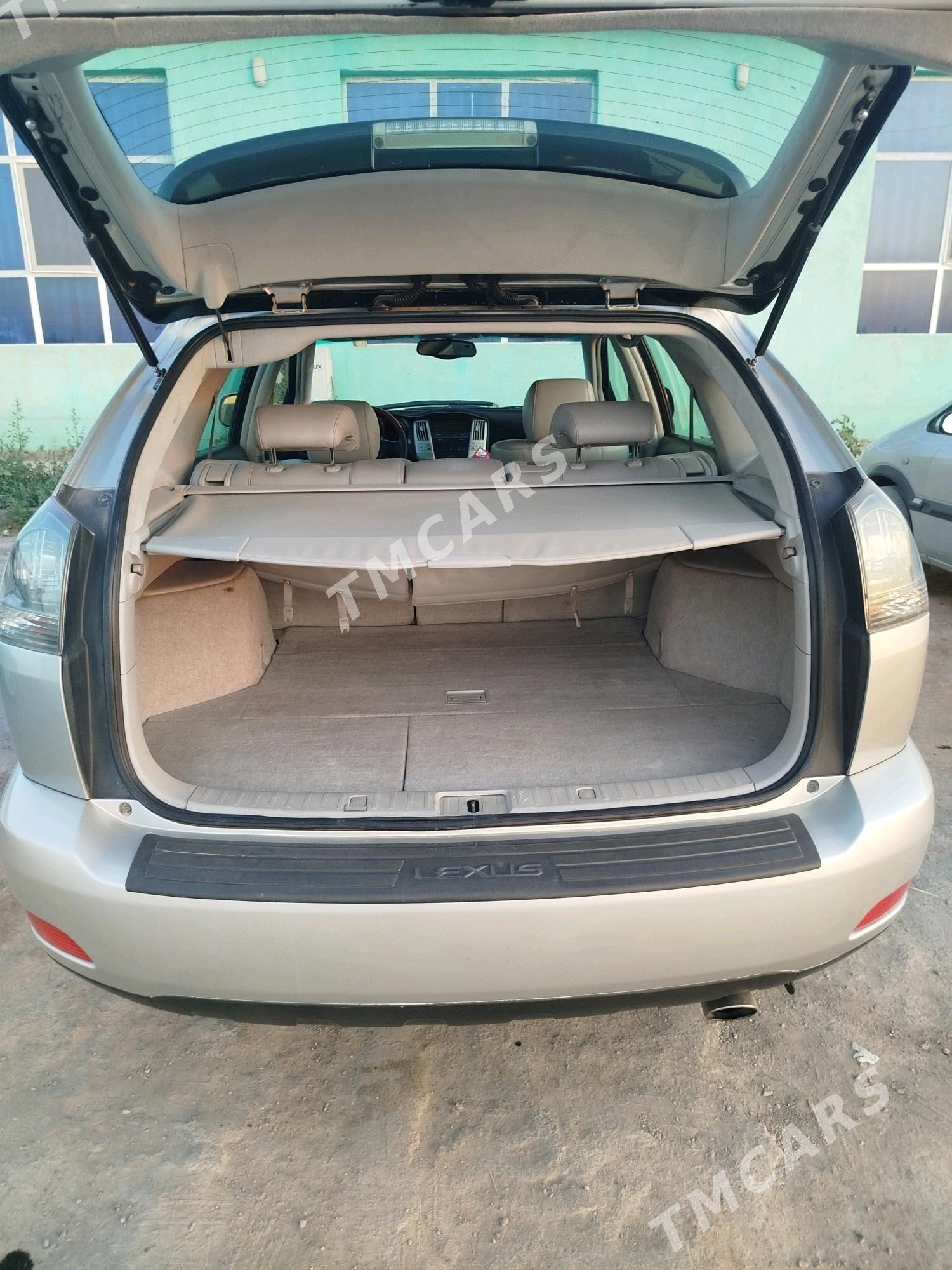 Lexus RX 330 2003 - 260 000 TMT - Gubadag - img 4