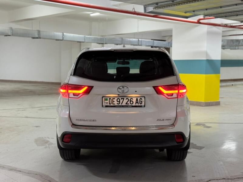 Toyota Highlander 2017 - 388 000 TMT - Ашхабад - img 4