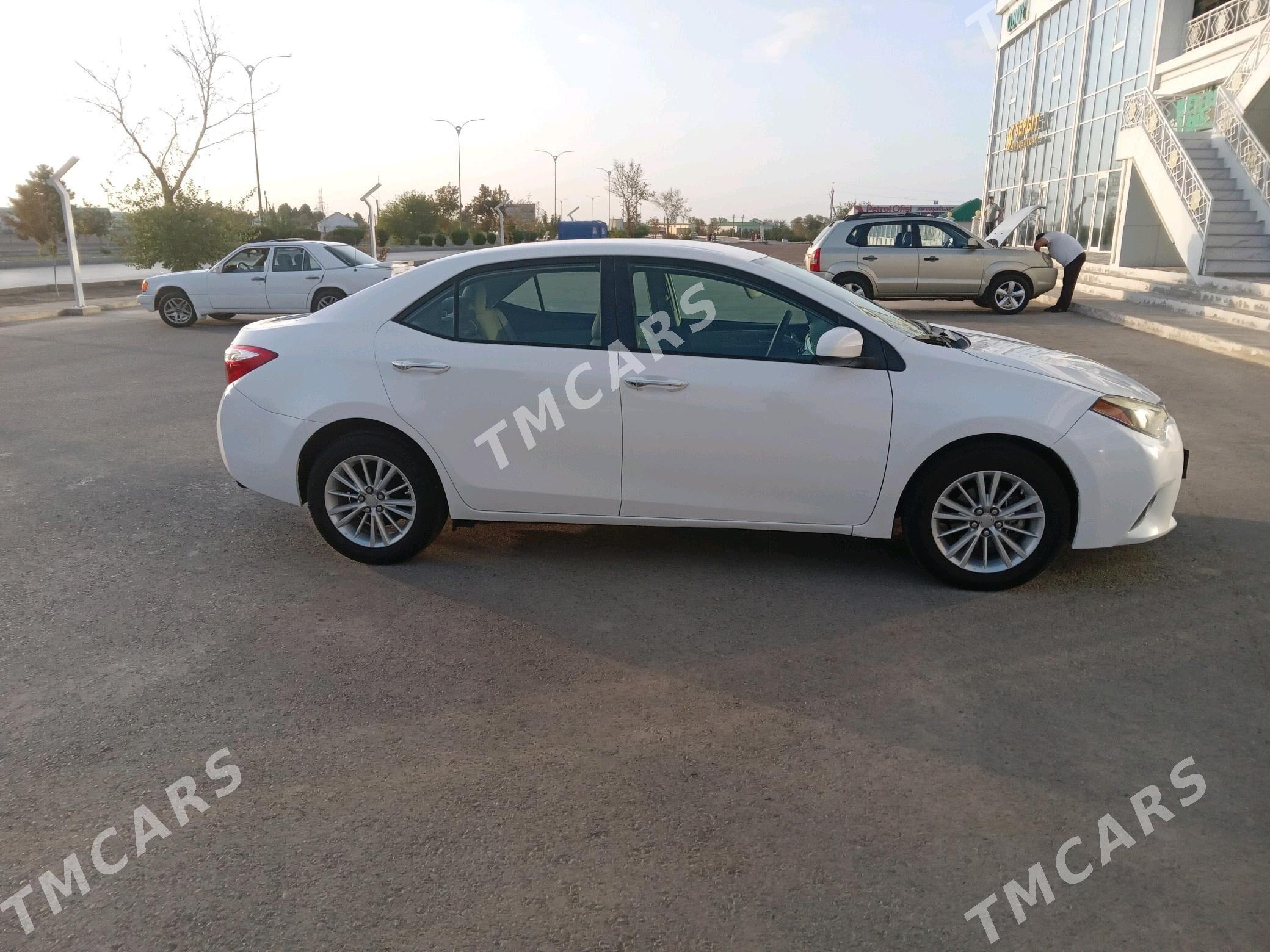 Toyota Corolla 2015 - 190 000 TMT - Бузмеин - img 2