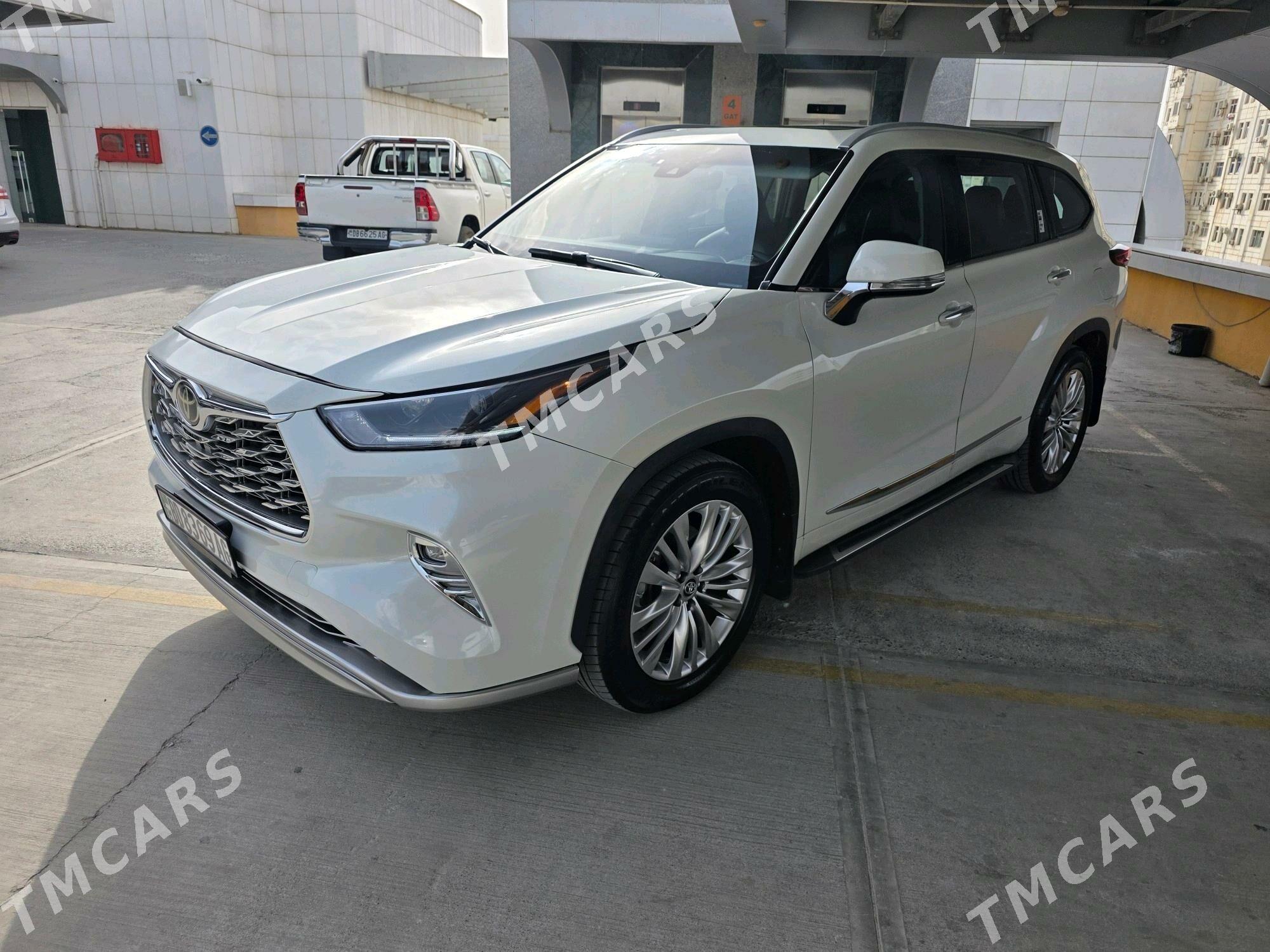 Toyota Highlander 2021 - 550 000 TMT - Aşgabat - img 7