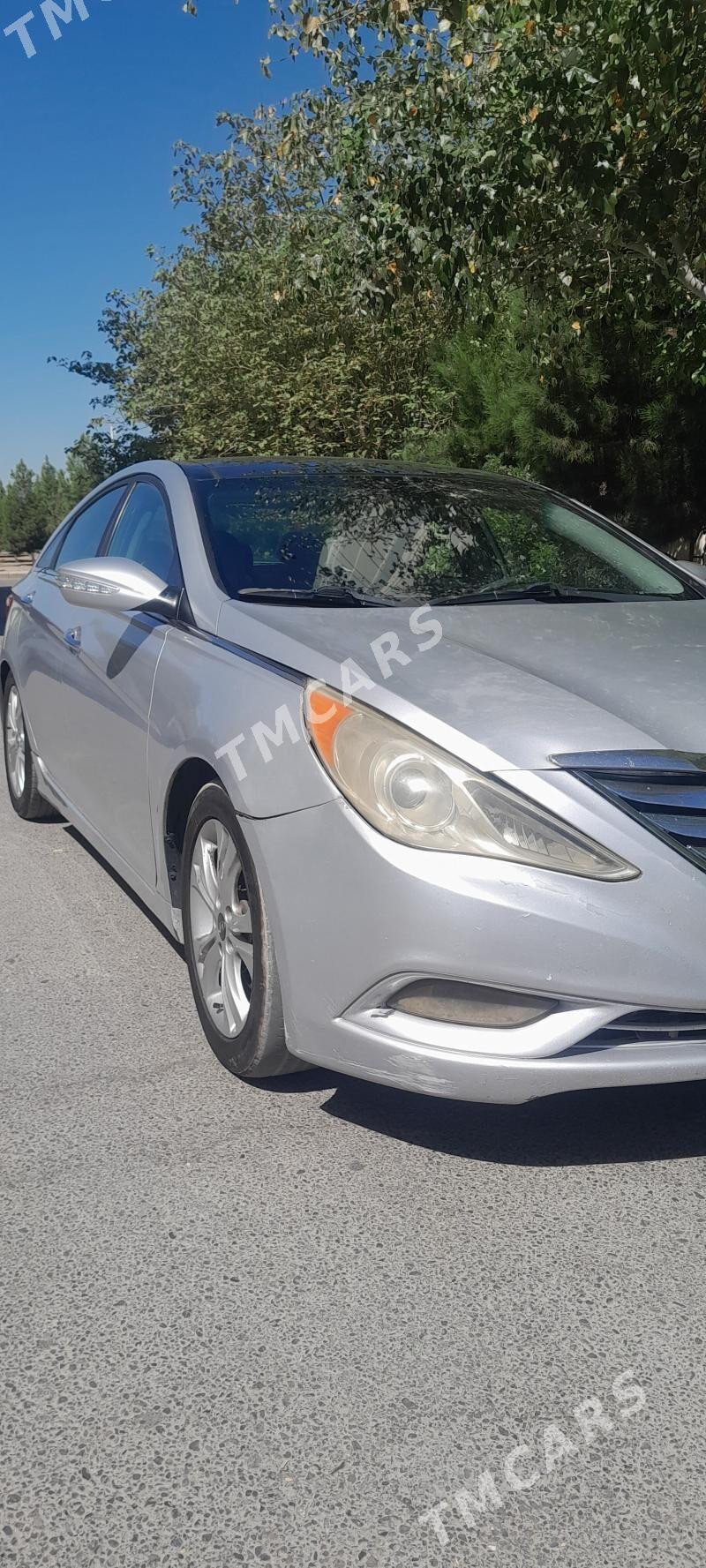 Hyundai Sonata 2012 - 109 000 TMT - Мир 6 - img 3