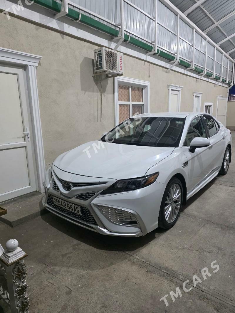 Toyota Camry 2021 - 333 000 TMT - Ашхабад - img 2