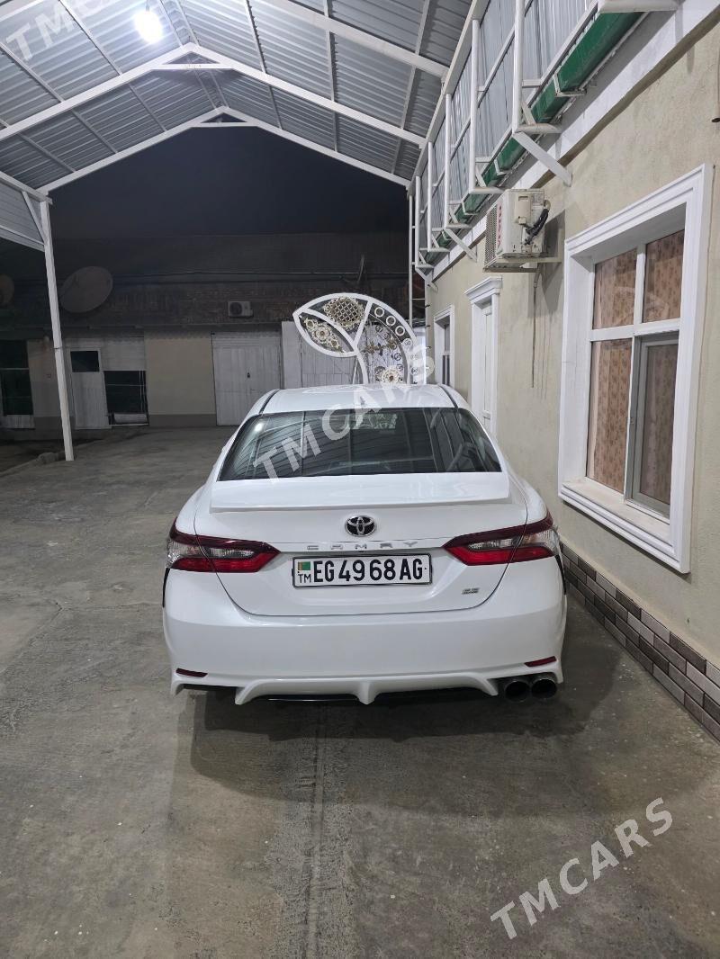 Toyota Camry 2021 - 333 000 TMT - Ашхабад - img 4