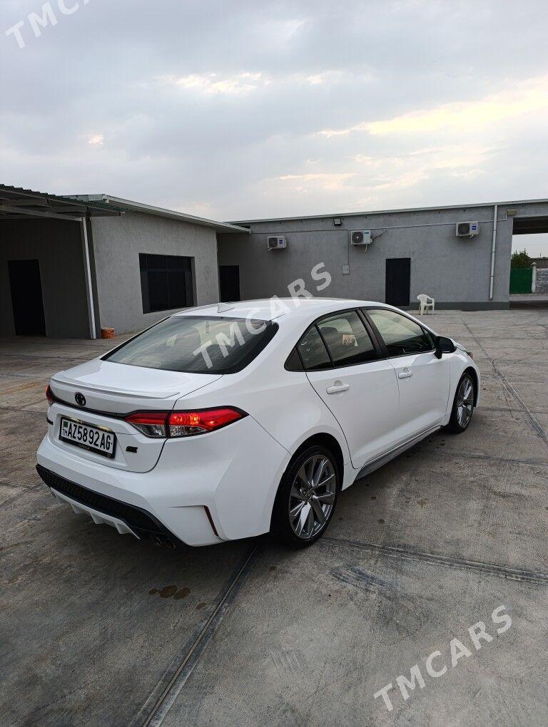 Toyota Corolla 2022 - 265 000 TMT - Büzmeýin - img 9