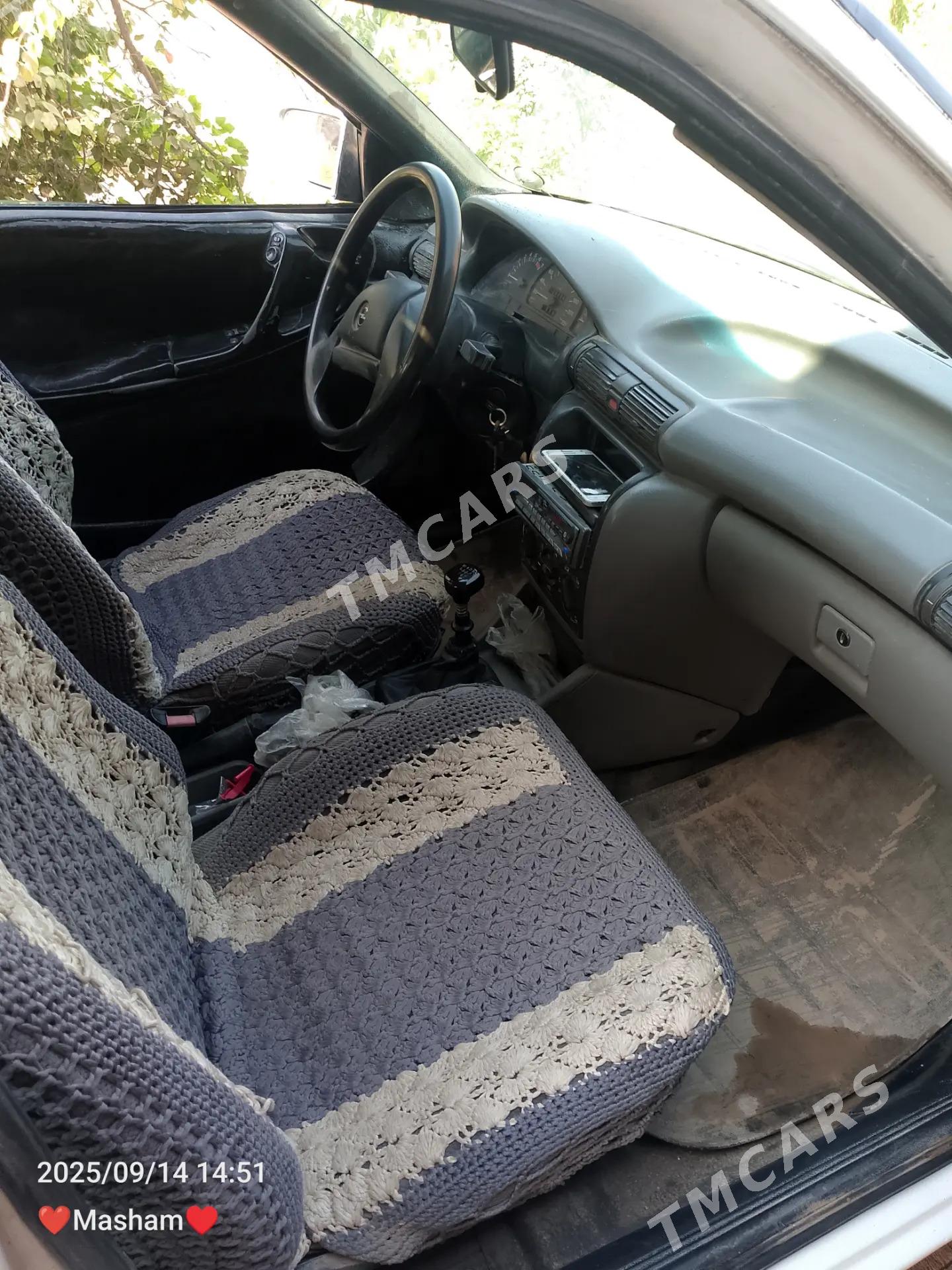 Opel Vectra 1992 - 25 000 TMT - Халач - img 2