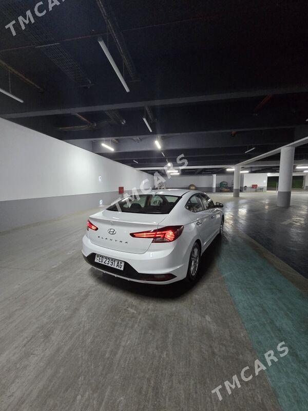 Hyundai Elantra 2020 - 230 000 TMT - Бузмеин - img 5