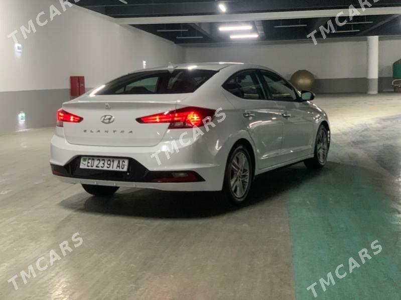 Hyundai Elantra 2020 - 230 000 TMT - Бузмеин - img 6