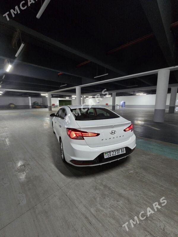 Hyundai Elantra 2020 - 230 000 TMT - Бузмеин - img 10