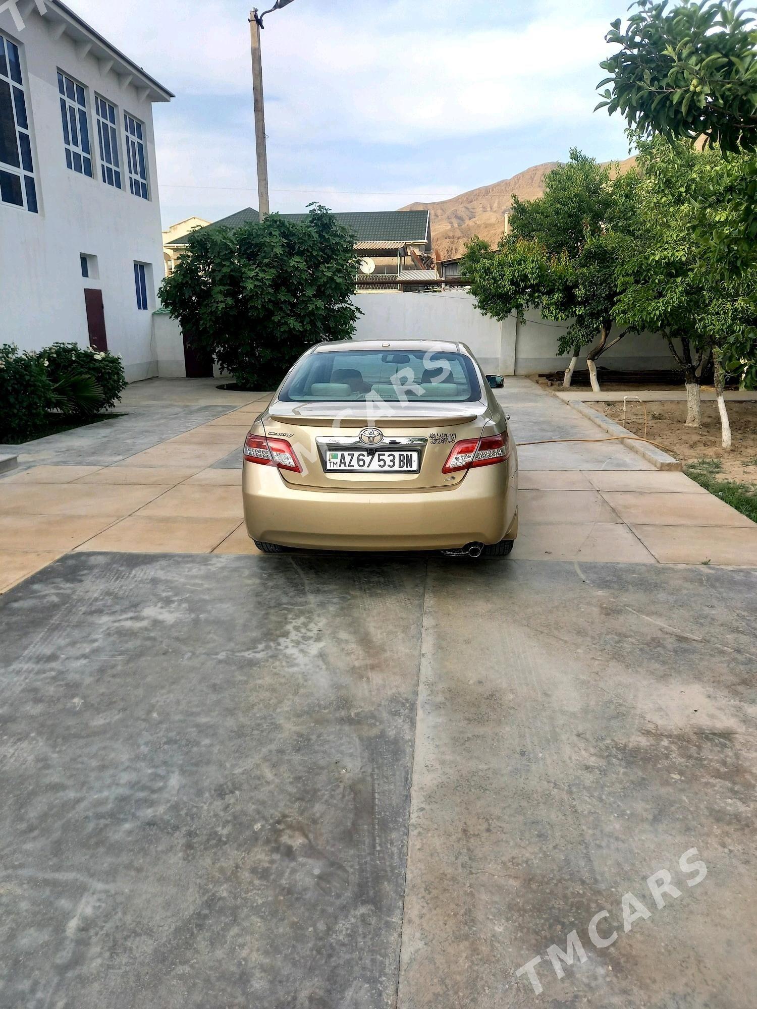 Toyota Camry 2010 - 185 000 TMT - Balkanabat - img 5