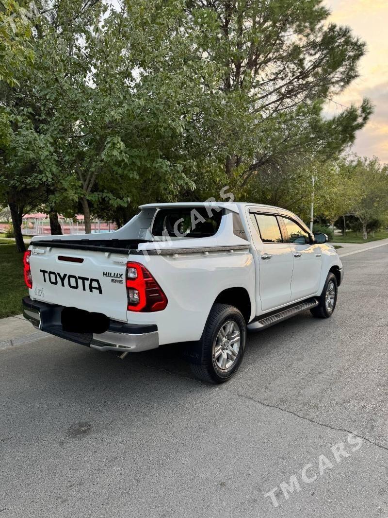 Toyota Hilux 2024 - 588 000 TMT - Aşgabat - img 3