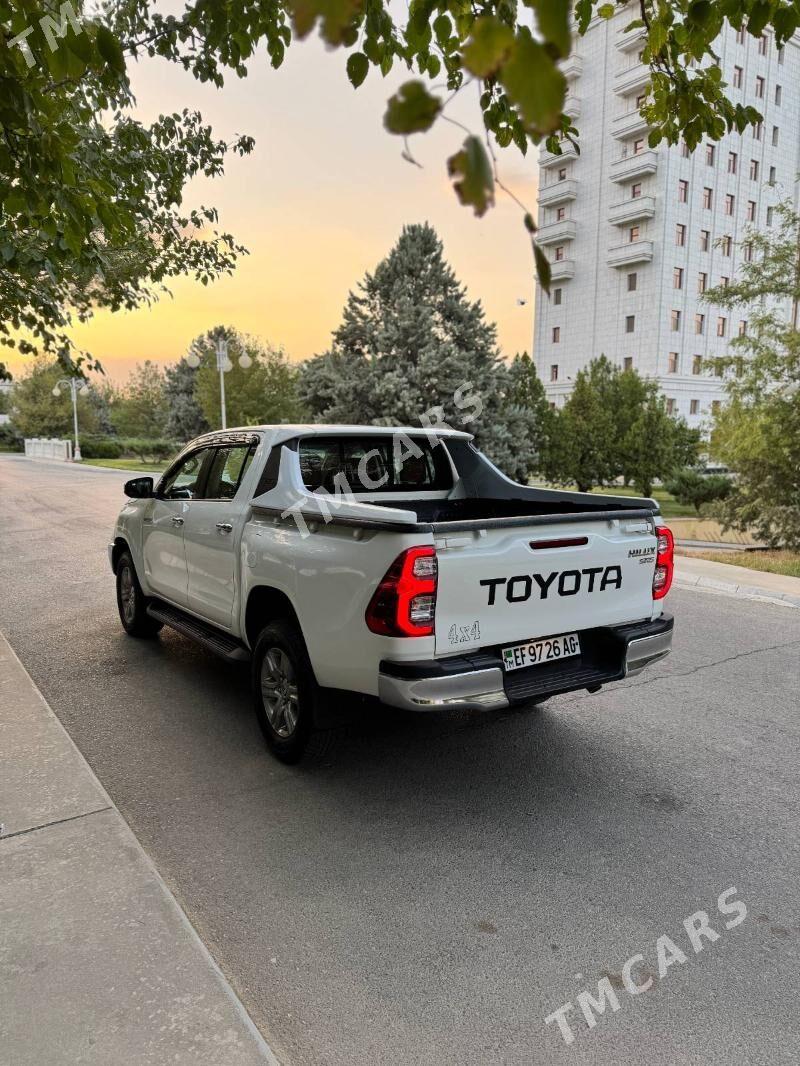 Toyota Hilux 2024 - 588 000 TMT - Aşgabat - img 7