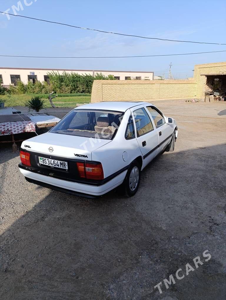 Opel Vectra 1992 - 33 000 TMT - Мары - img 2