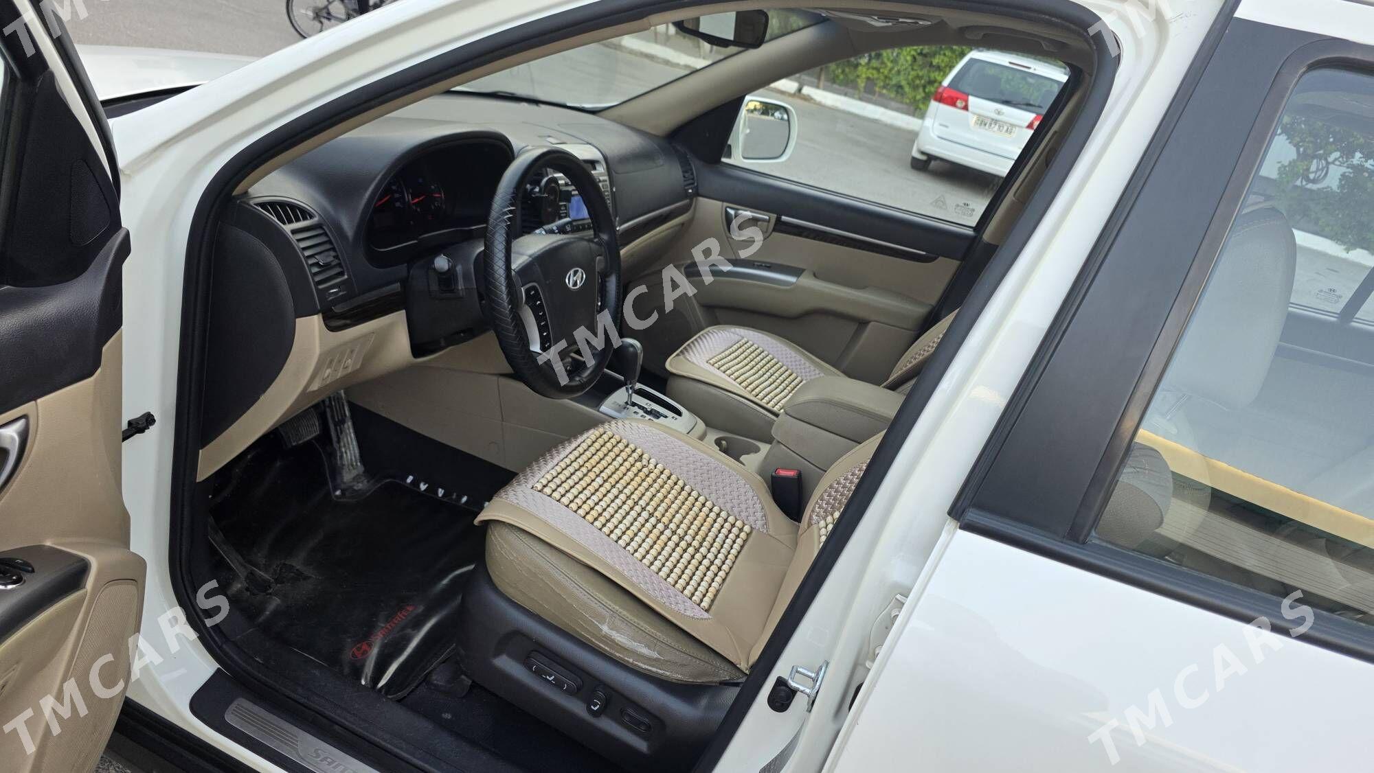 Hyundai Santa Fe 2011 - 210 000 TMT - Ашхабад - img 7