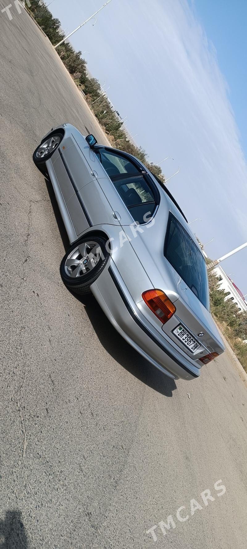 BMW E39 2001 - 130 000 TMT - Balkanabat - img 2