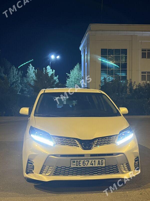 Toyota Sienna 2019 - 485 000 TMT - Ашхабад - img 7