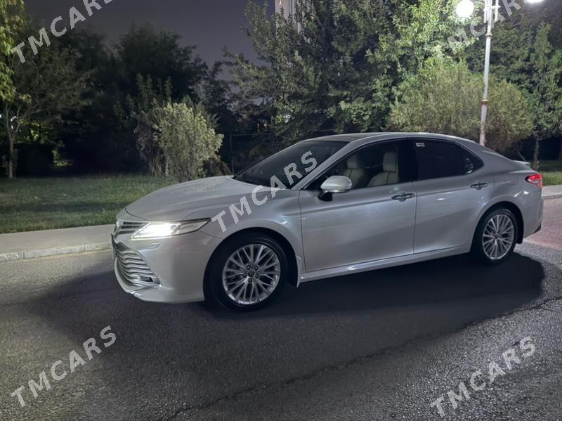 Toyota Camry 2019 - 530 000 TMT - Ашхабад - img 4