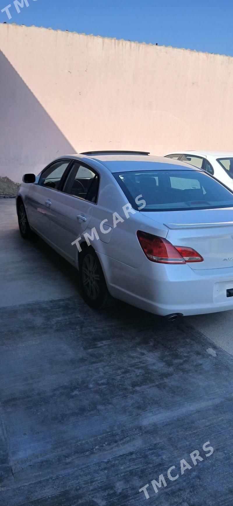 Toyota Avalon 2006 - 210 000 TMT - Теджен - img 8