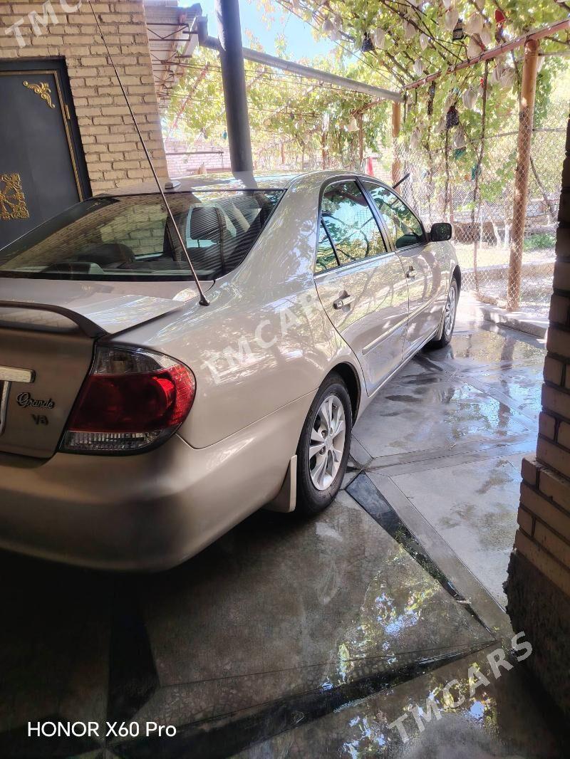 Toyota Camry 2004 - 210 000 TMT - Сейди - img 5
