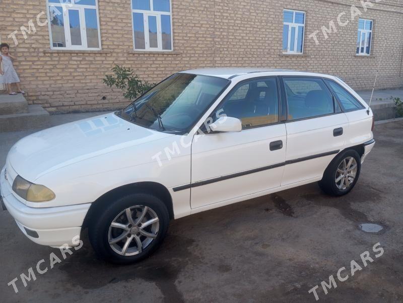 Opel Astra 1993 - 50 000 TMT - Şabat etr. - img 5