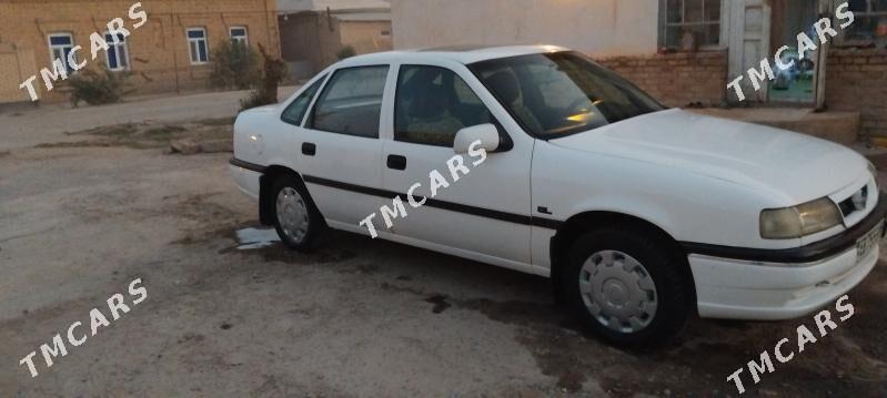 Opel Vectra 1993 - 40 000 TMT - Mary - img 3