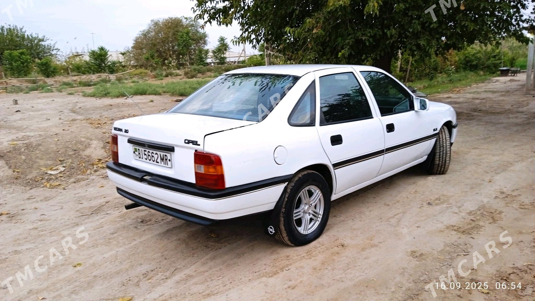 Opel Vectra 1990 - 30 000 TMT - Туркменгала - img 4