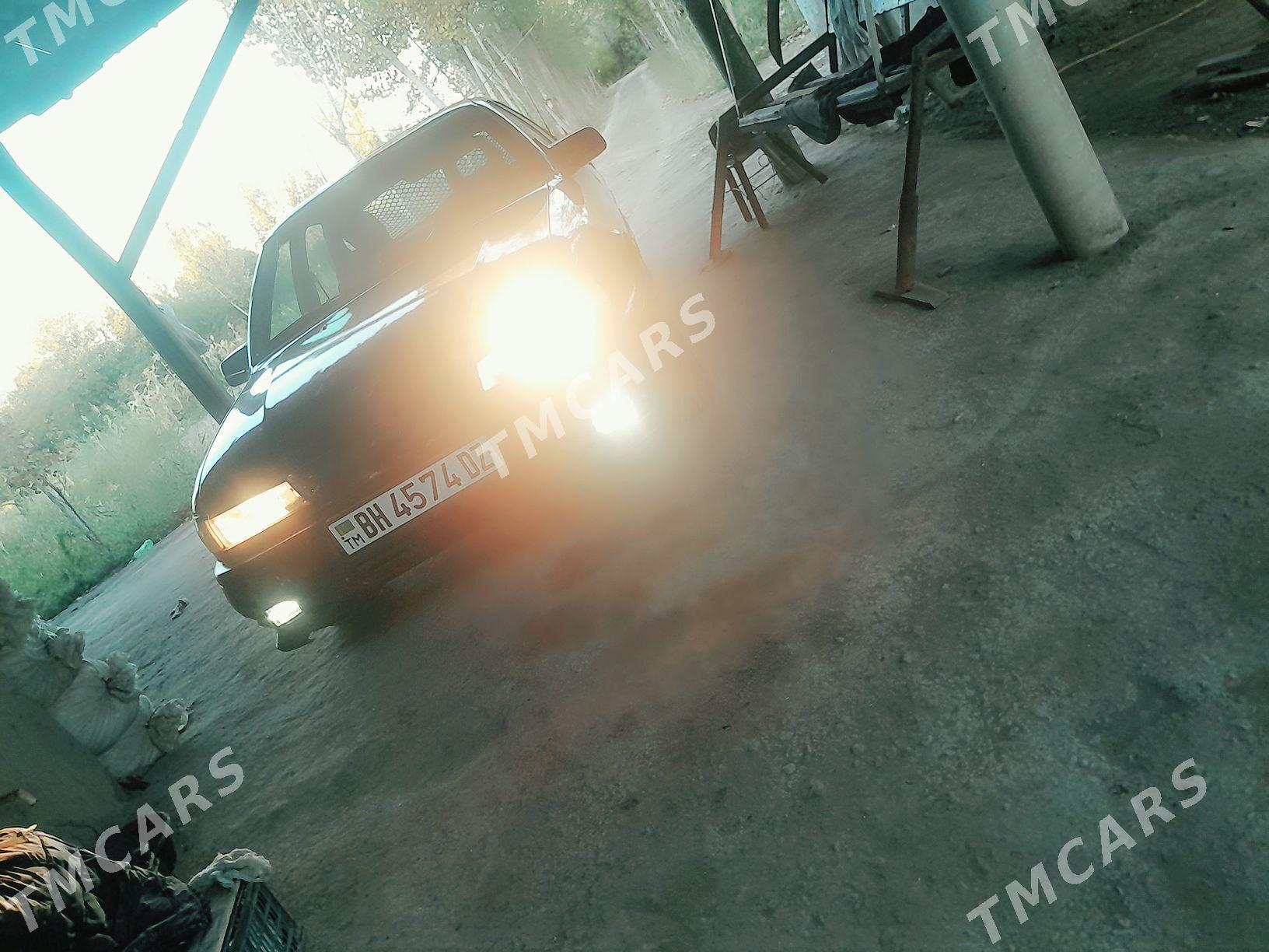Opel Vectra 1992 - 25 000 TMT - Гурбансолтан Едже - img 7