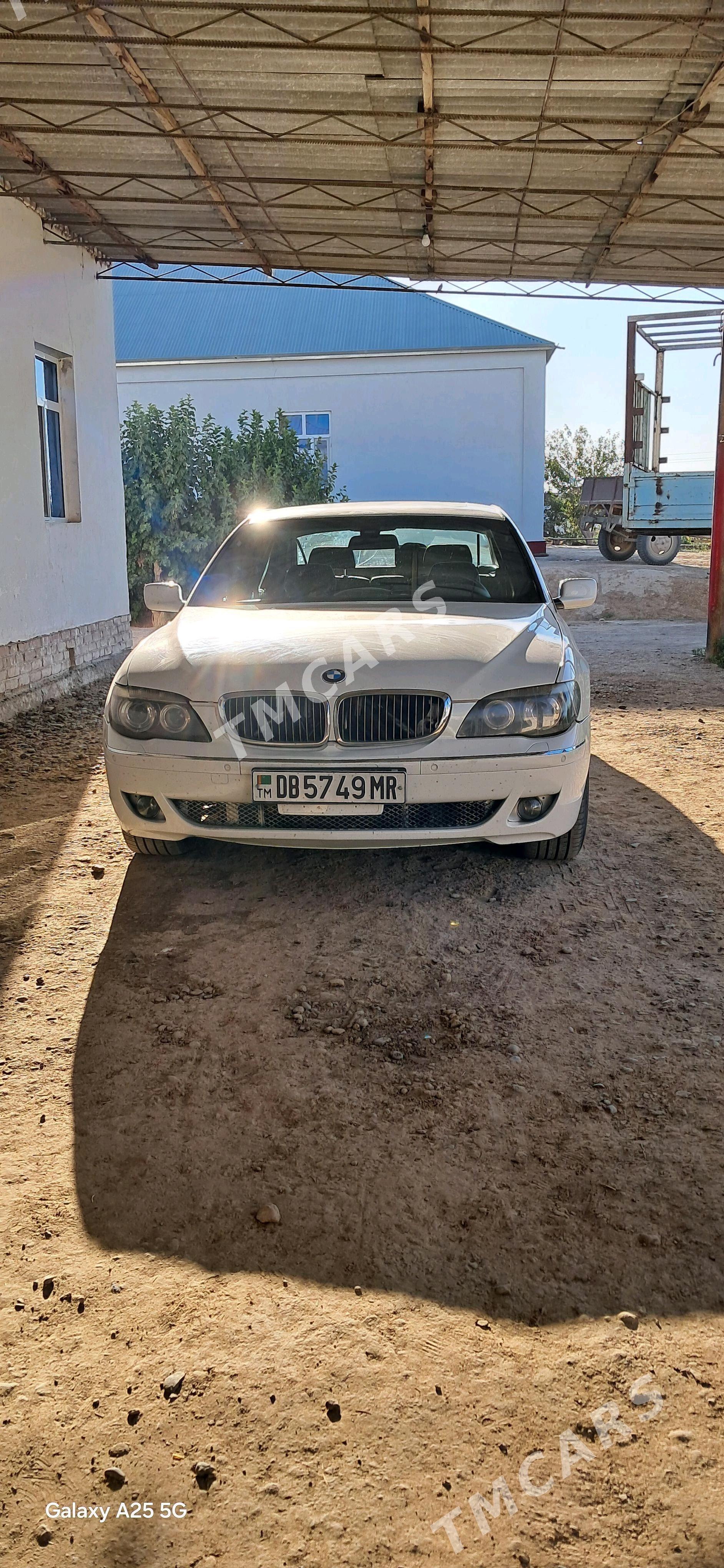 BMW 745 2002 - 110 000 TMT - Мургап - img 2
