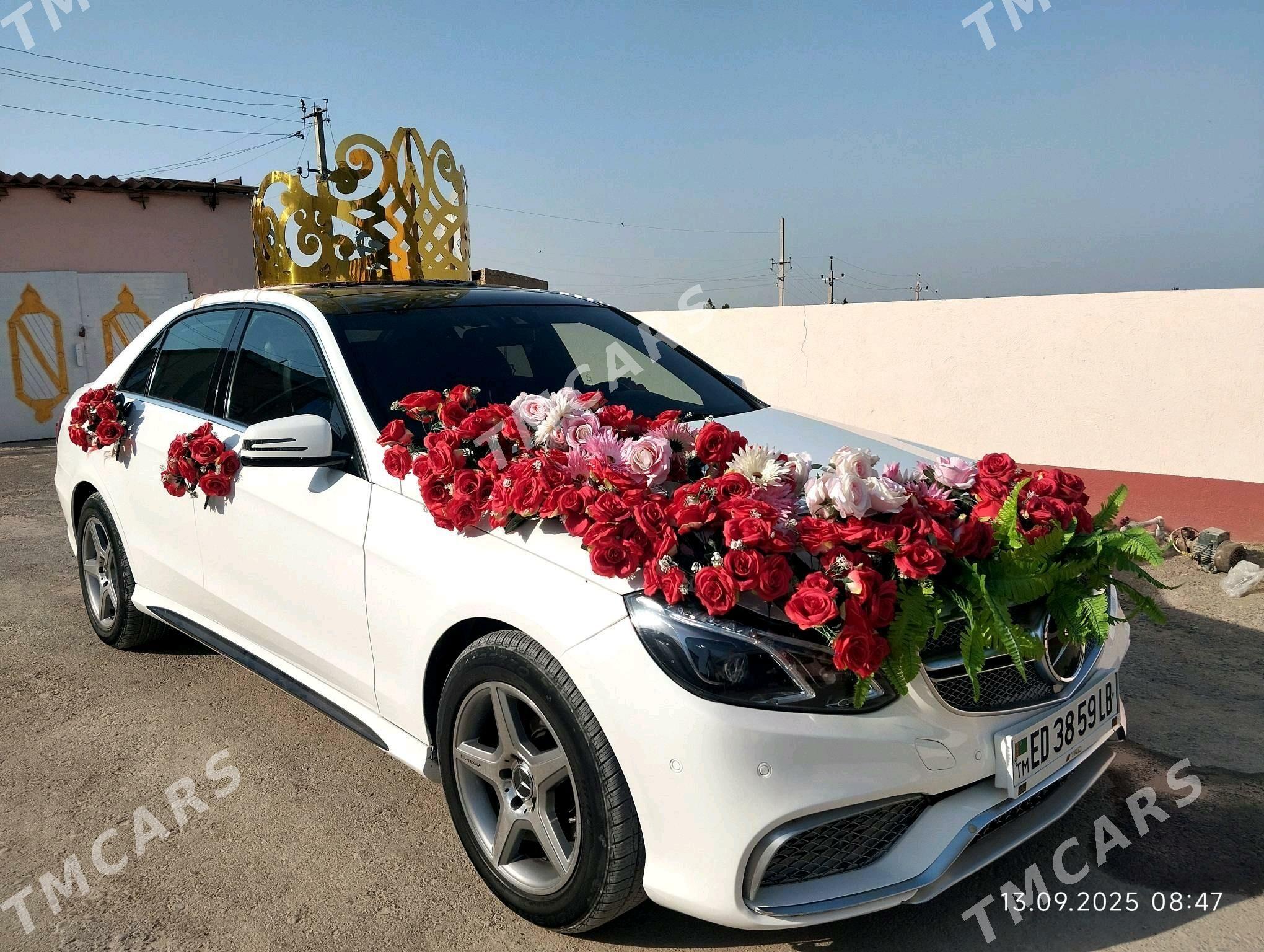 Mercedes-Benz E350 2010 - 350 000 TMT - Койтендаг - img 3