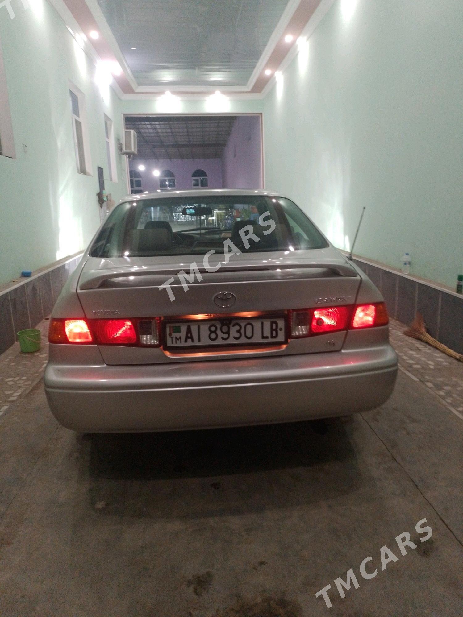 Toyota Camry 1999 - 155 000 TMT - Дянев - img 4