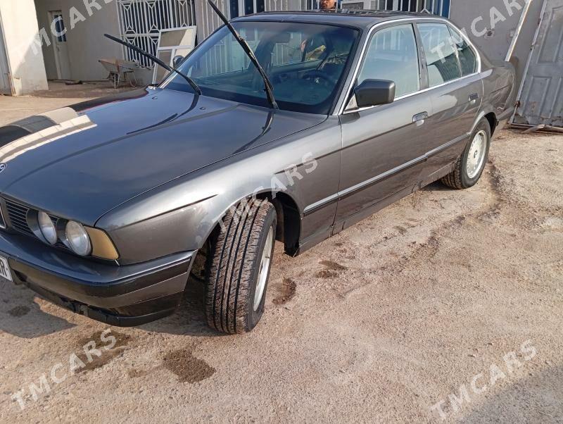 BMW 520 1991 - 46 000 TMT - Ýolöten - img 2