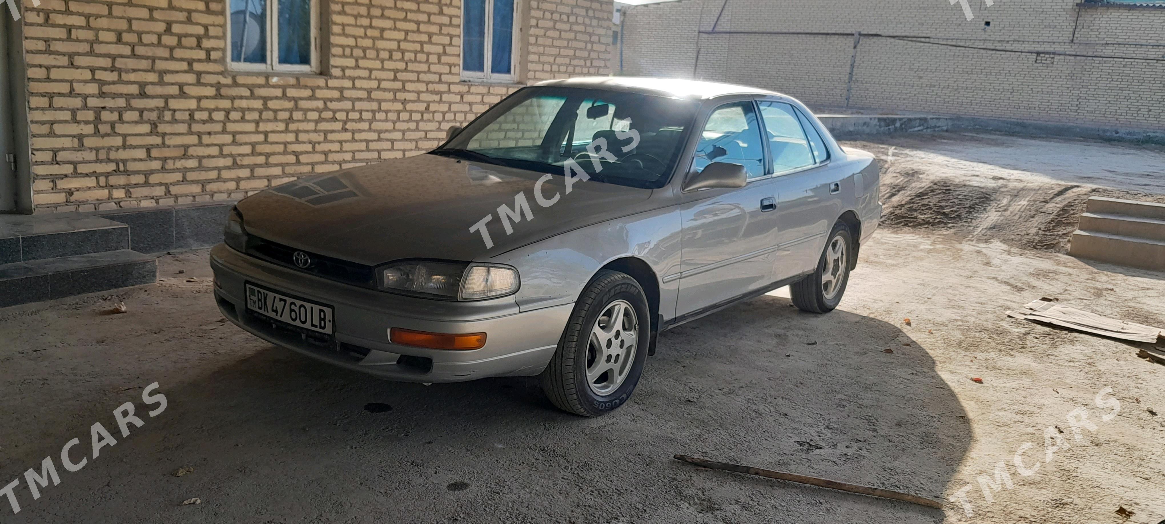 Toyota Camry 1992 - 75 000 TMT - Саят - img 3