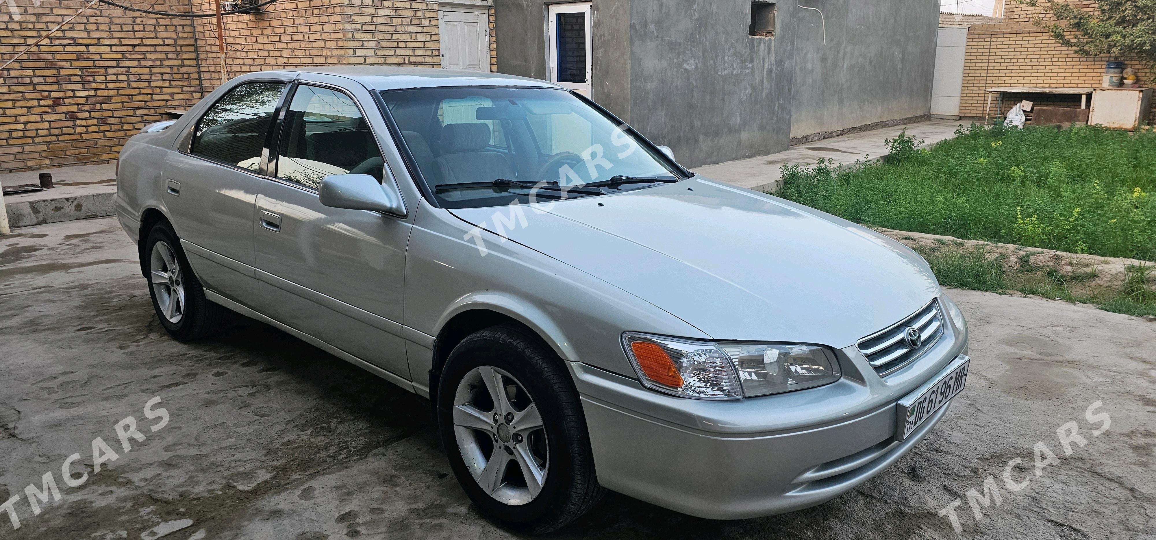 Toyota Camry 2000 - 98 000 TMT - Мары - img 2