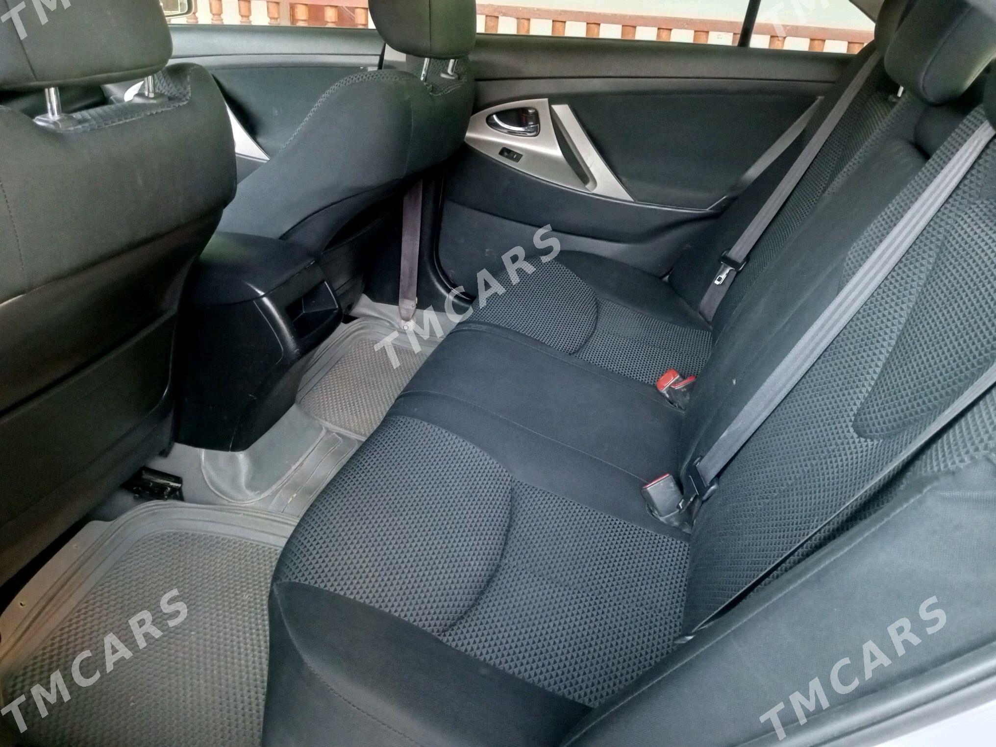 Toyota Camry 2010 - 190 000 TMT - Şabat etr. - img 7