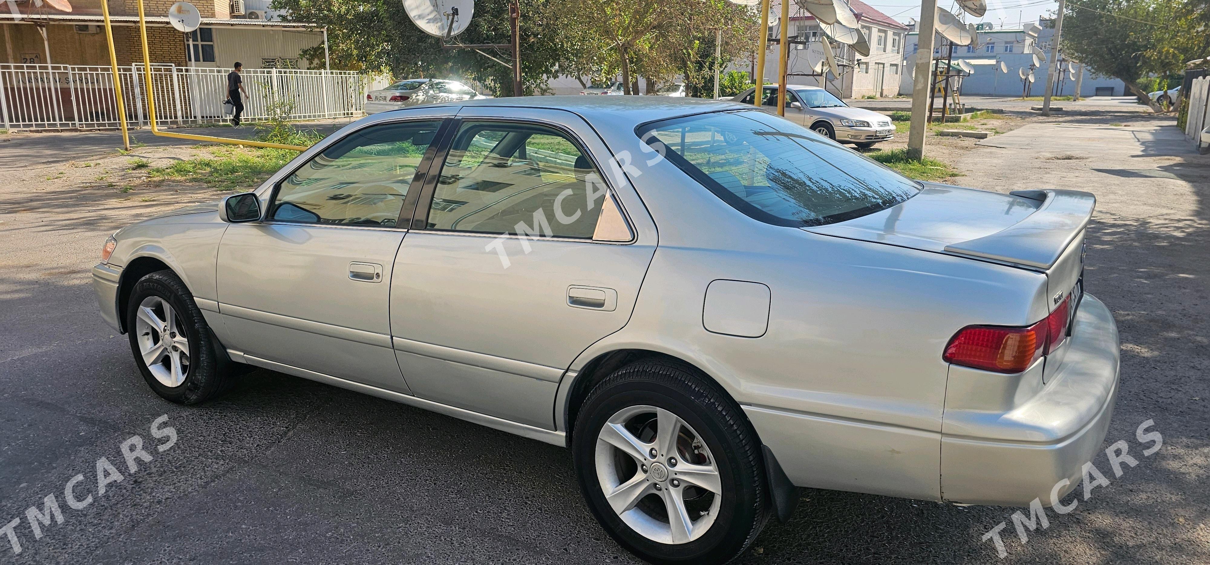 Toyota Camry 2000 - 98 000 TMT - Мары - img 8