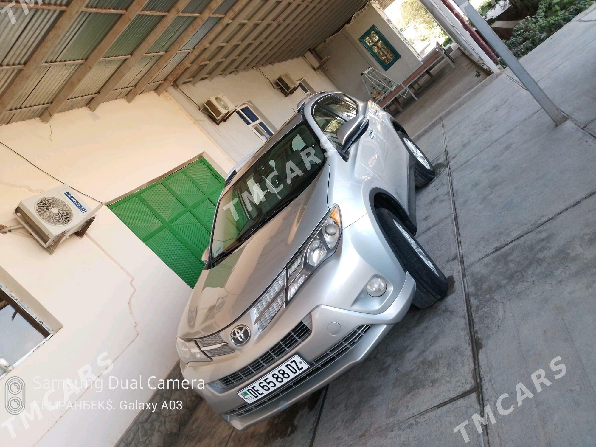 Toyota RAV4 2014 - 270 000 TMT - Гурбансолтан Едже - img 5